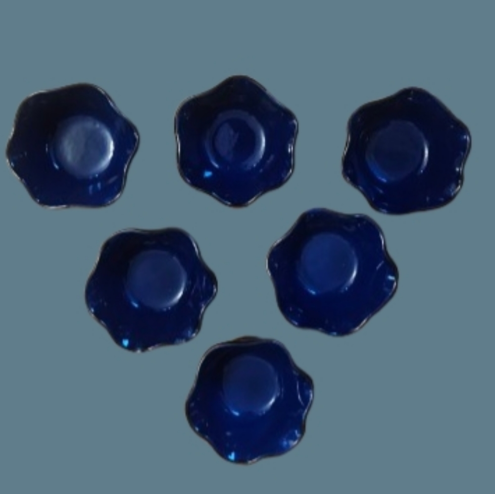 World Market Set Of 6 Colbalt Blue Ruffled Small Serving Bowls - Picture 4 of 5